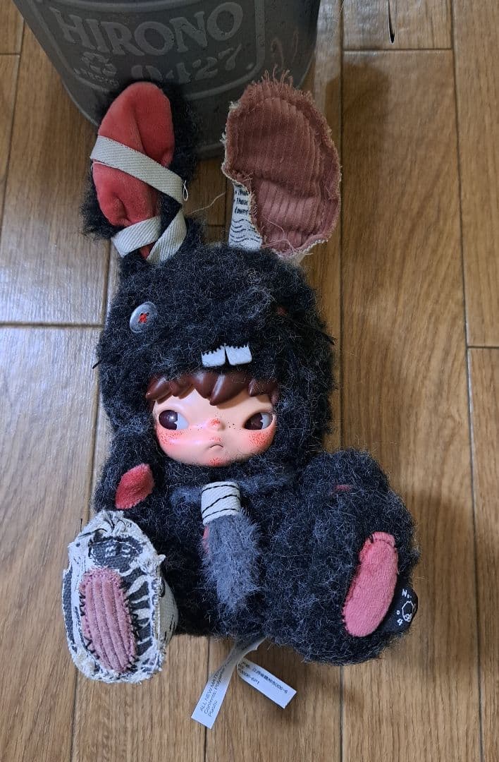 Hirono Little Hare シークレット ぬいぐるみ ヒロノ