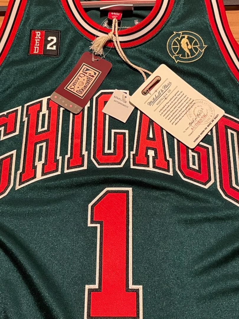 【新品未着用】デリックローズ ユニフォーム NBA Mitchell&Ness