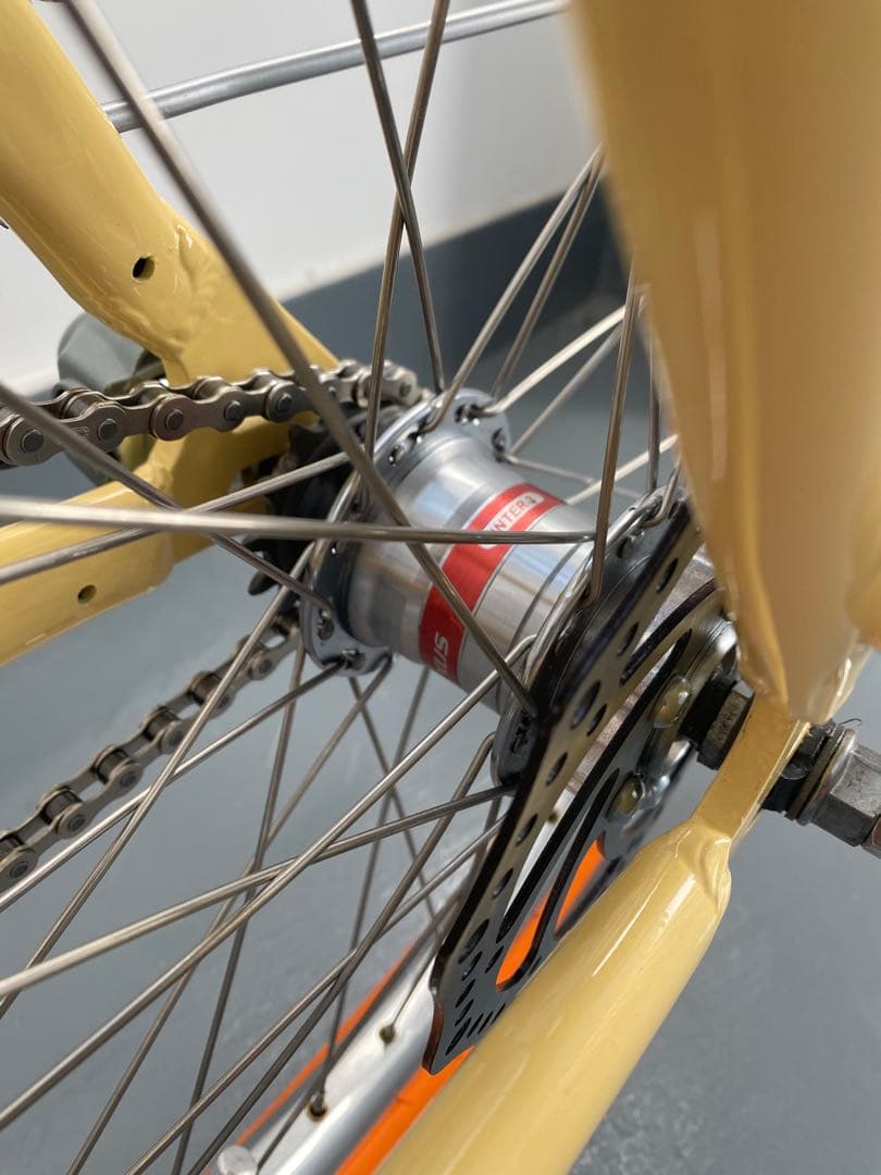 新品未使用 ミニベロ 自転車 アルミ 内装変速 泥除け カゴ 本革サドルグリップ