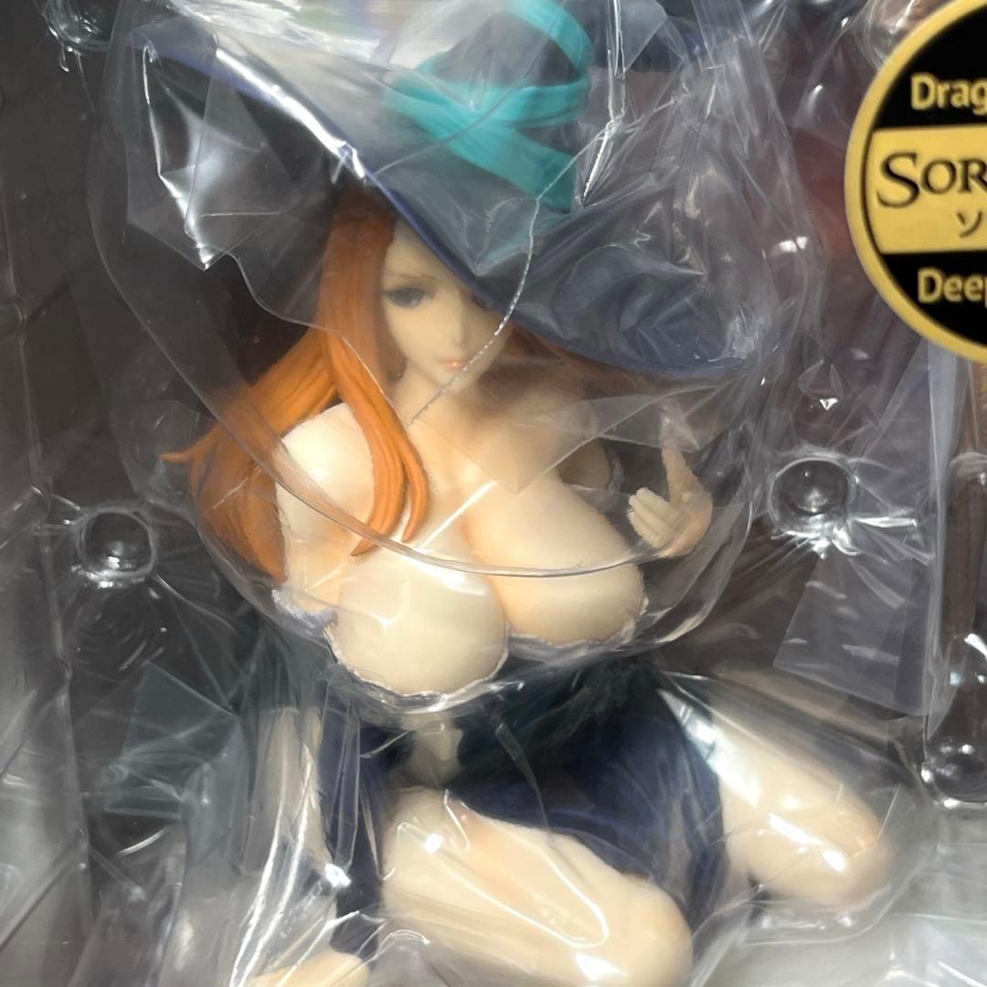 ドラゴンズクラウン　ソーサレス ディープブルーVer. フィギュア　未開封