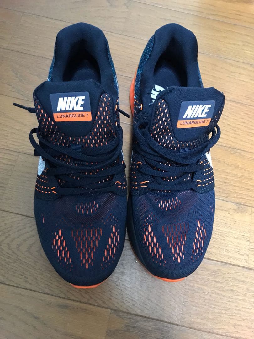 ナイキランニングシューズ