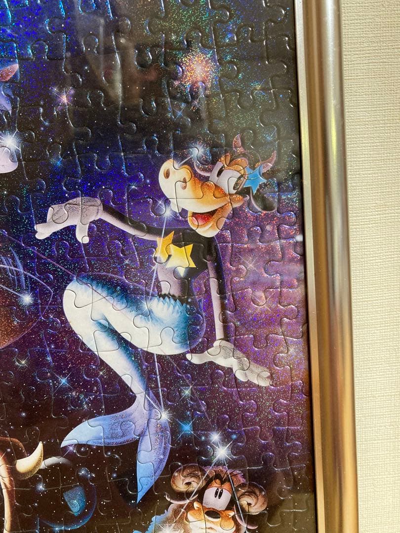 513P⑬ディズニー宇宙テーマ　ジグソーパズルキラキラ✨ラメ　フレーム付き