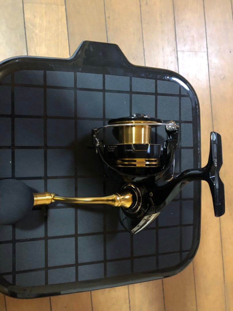 Daiwa スピニングリール　レガリス LT-5000-CXH