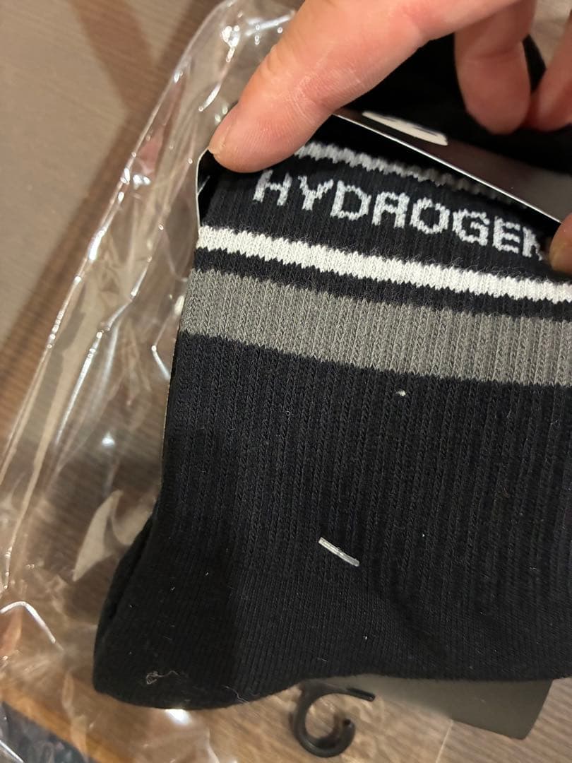 HYDROGEN ロゴマークストライプソックス