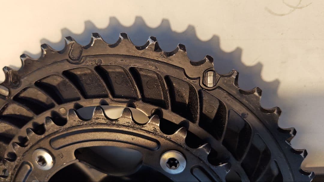 Shimano 105 FC-R7000 クランクセット