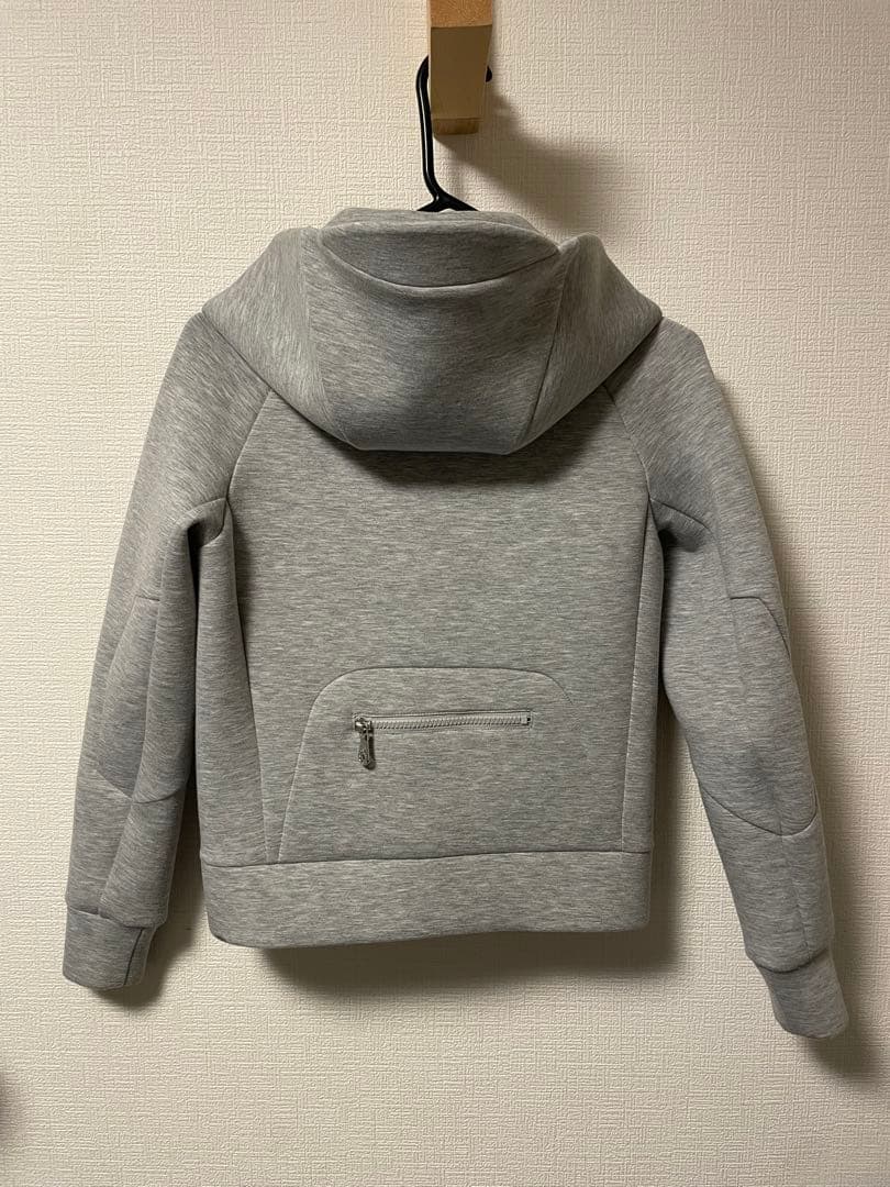 グレー フード付きジャケット WF