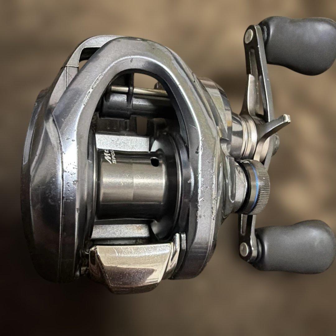 SHIMANO 22 SLX DC XT 70HG 傷あり