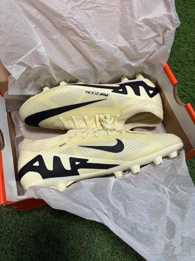 Nike Zoom サッカーシューズ　ナイキ