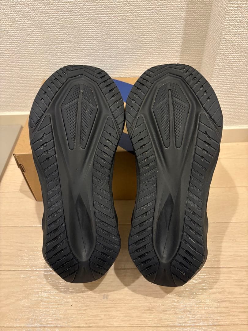 ASICS NOVABLAST5 ランニングシューズ 26.0cm