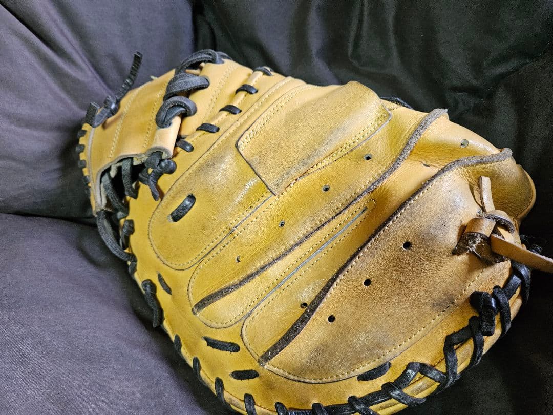 ハイゴールド 軟式グローブ イエロー　キャッチャーミット