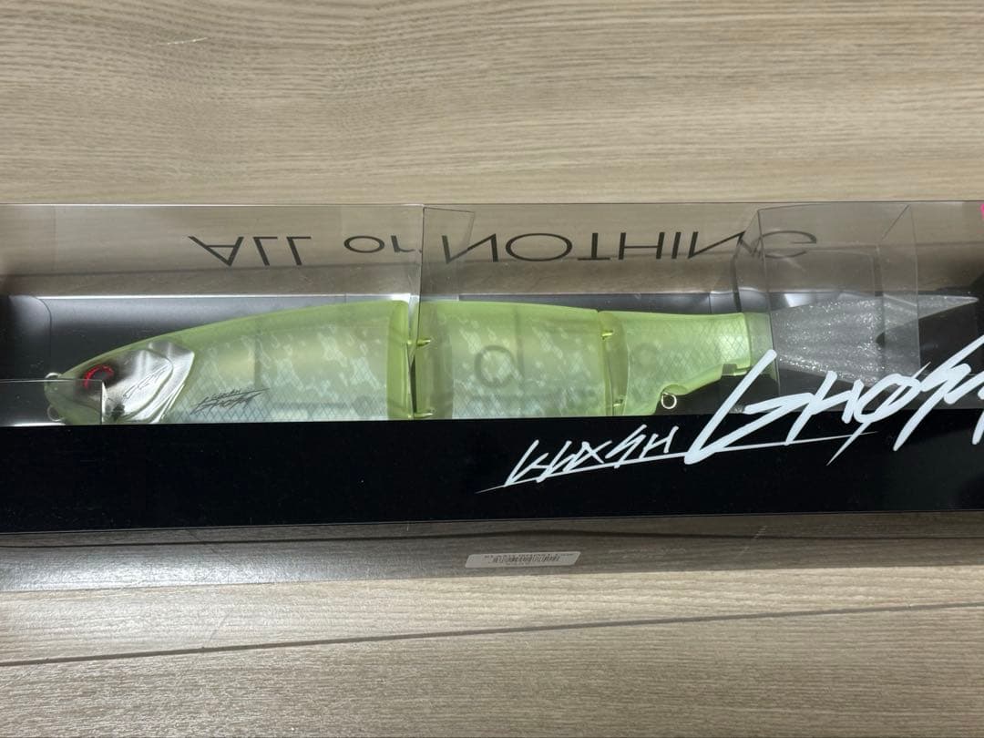 クラッシュ　ゴースト　スリラー　DRT KLASH GHOST ビッグベイト