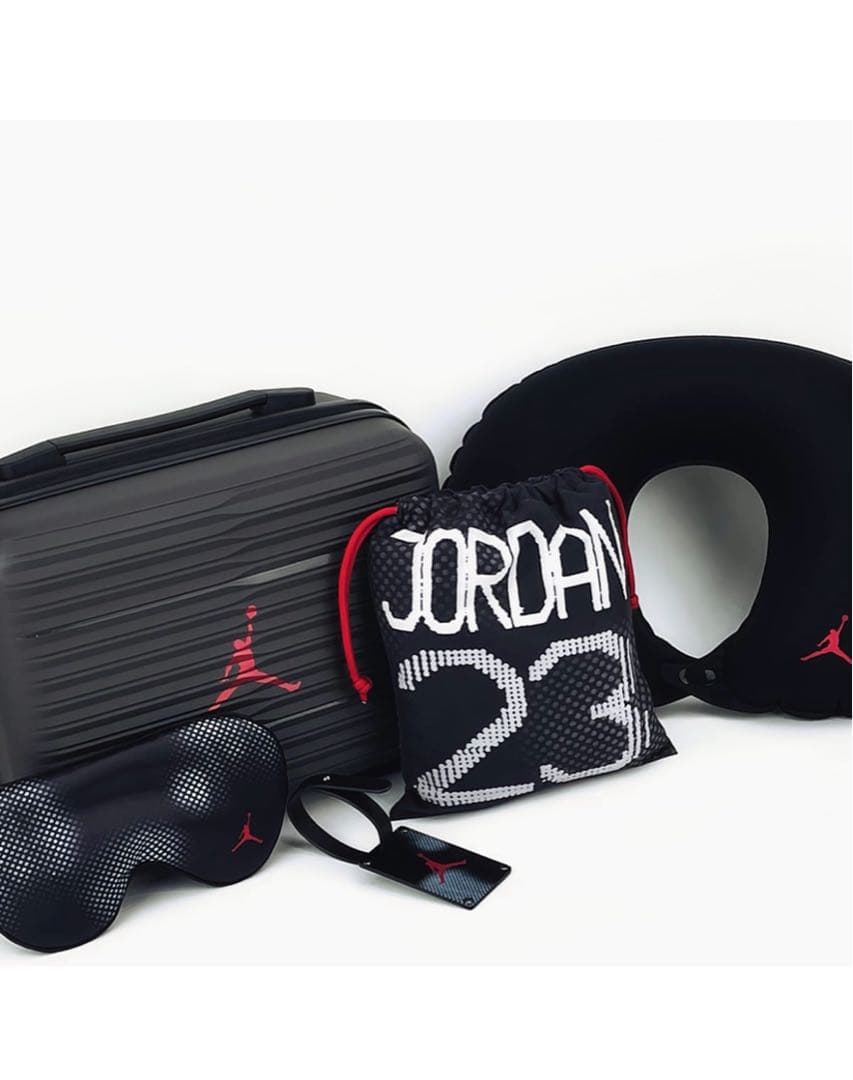 海外限定　日本未発売　JORDAN トラベルセット　ネックピロー　ケース　BOX