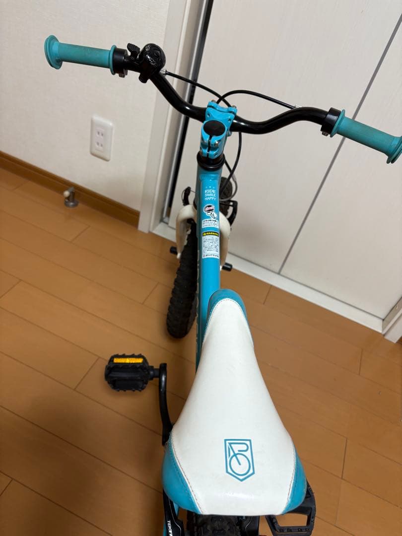 【引き取り限定】ヨツバサイクル キッズバイク　16インチ　限定色　水色