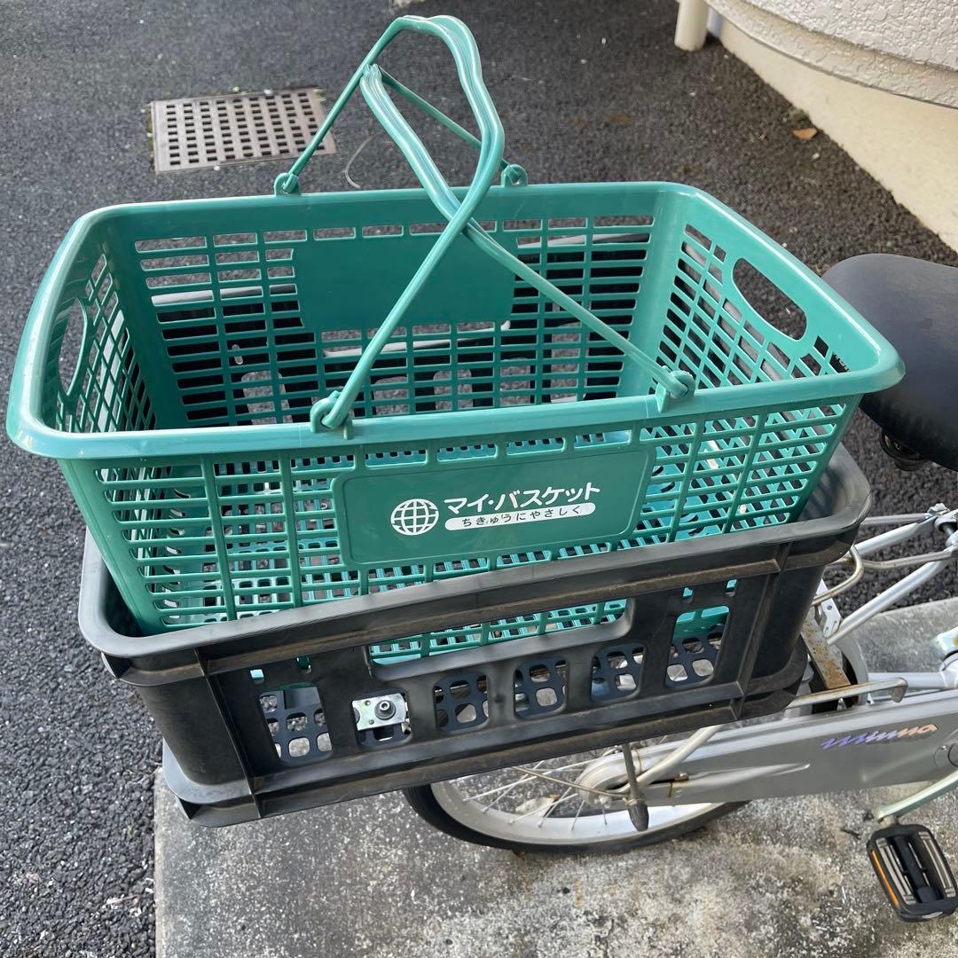 三輪自転車　前２輪自転車 グレー 後部バスケット付き