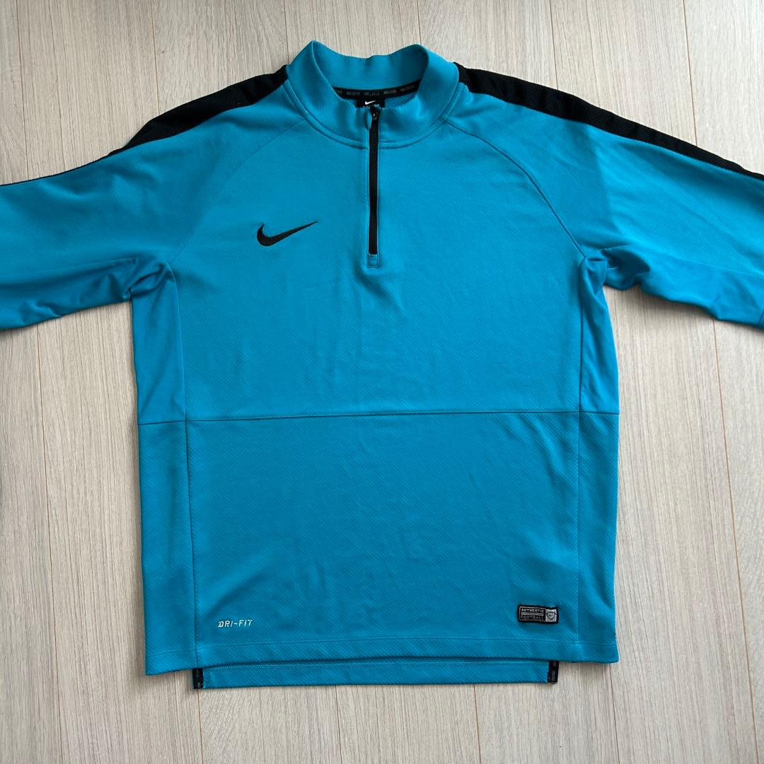 Nike ハーフジップ　上下セット　トレーニングウェア