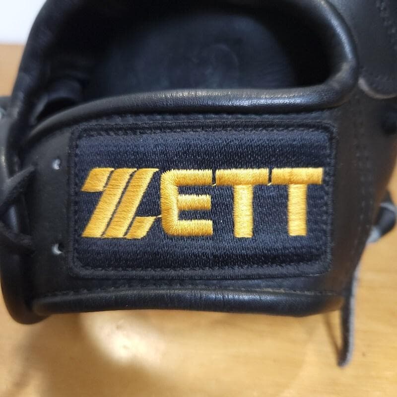 ZETT 日本製 プロステイタス RNT 旧ラベル 美品 内野用 軟式グローブ