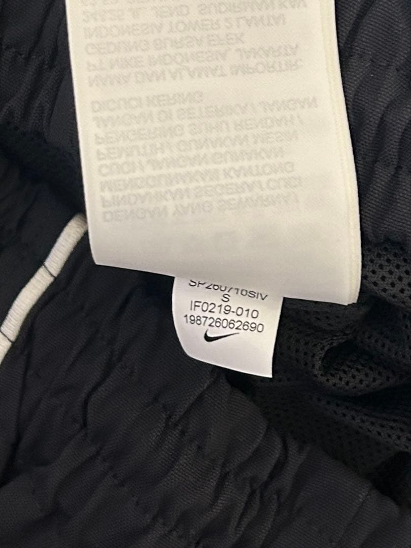 Nike ジャケット M パンツ S セットアップ ブラック 黒 スポーツ
