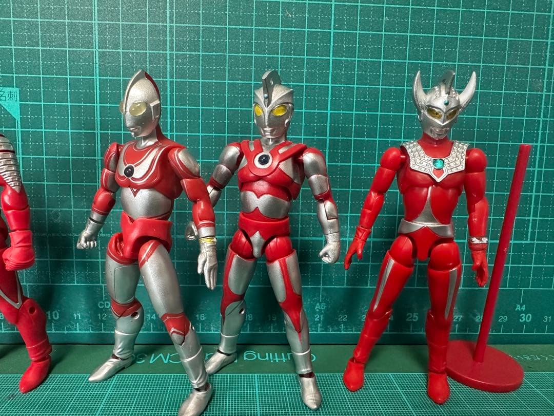 3/15迄)超動αウルトラマンセット　昭和ウルトラマン18体・オプションセット