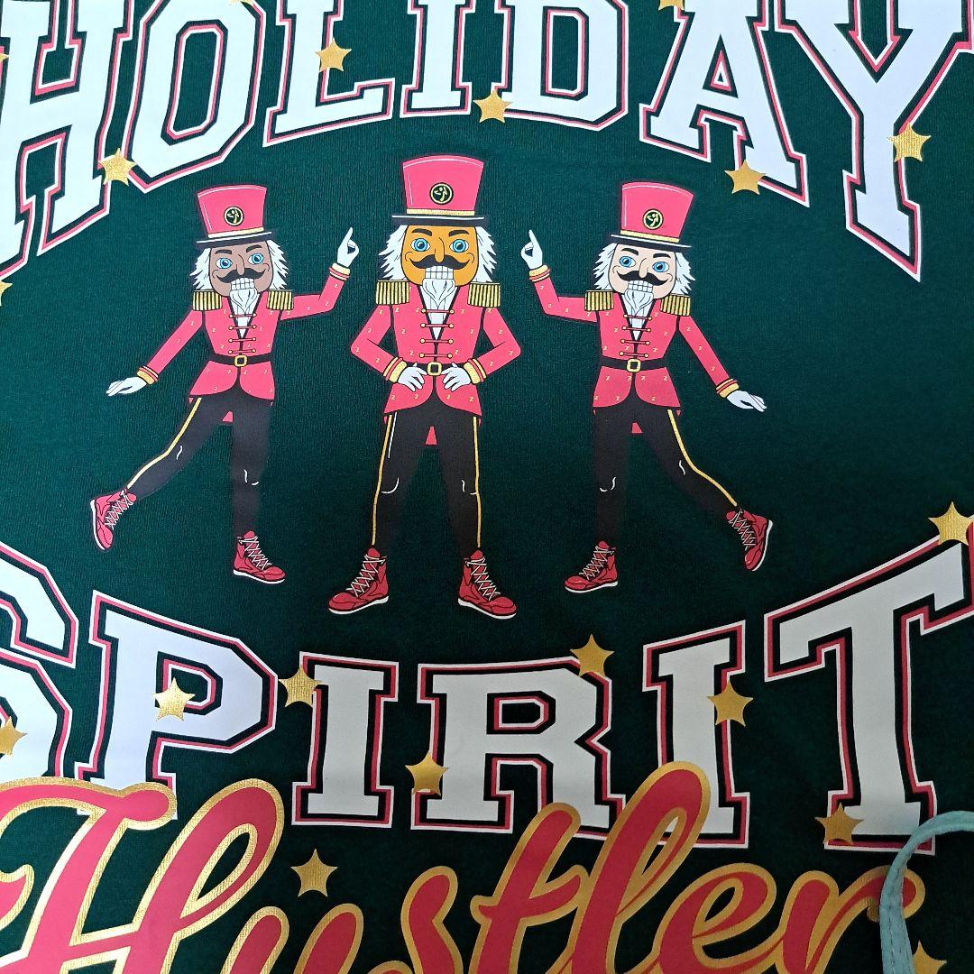 Zumba正規品新作 クリスマス Tシャツ M/L 　新品未使用