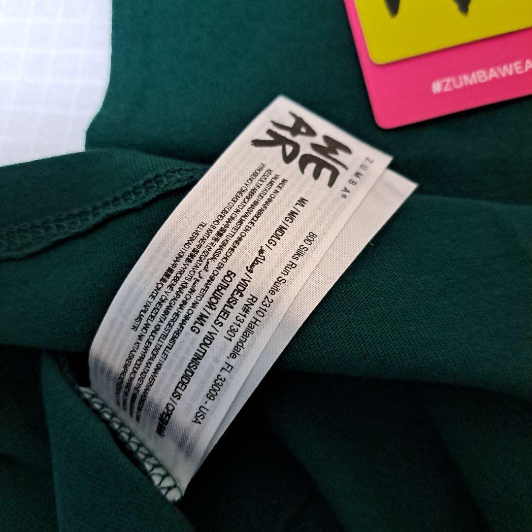 Zumba正規品新作 クリスマス Tシャツ M/L 　新品未使用