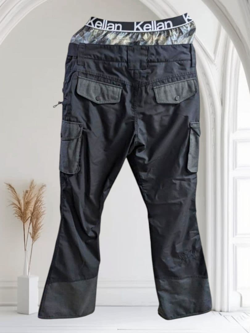 KELLAN　韓国ブランド　新品未使用 スノーボードウェア上（L）下（M）セット