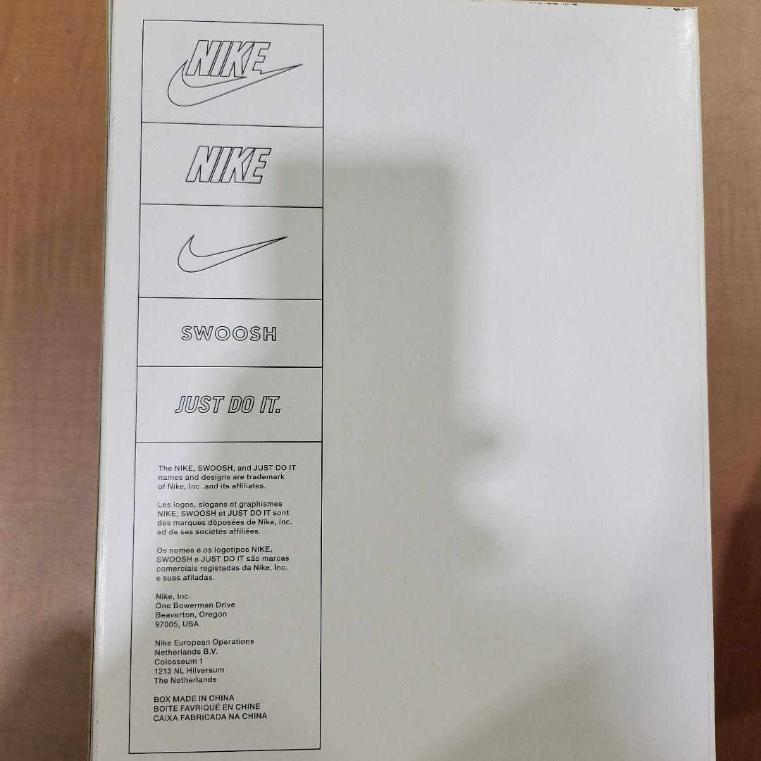 NIKE DC6718-991 新品未使用 28cm