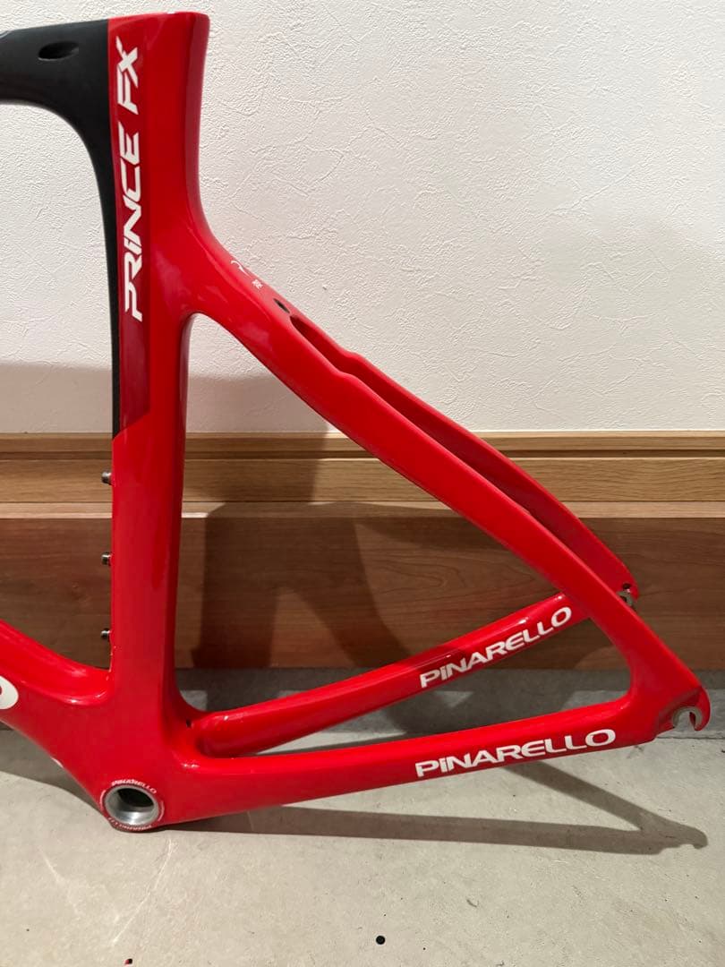 PINARELLO PRINCE FX 2020モデル　フレーム・フォーク