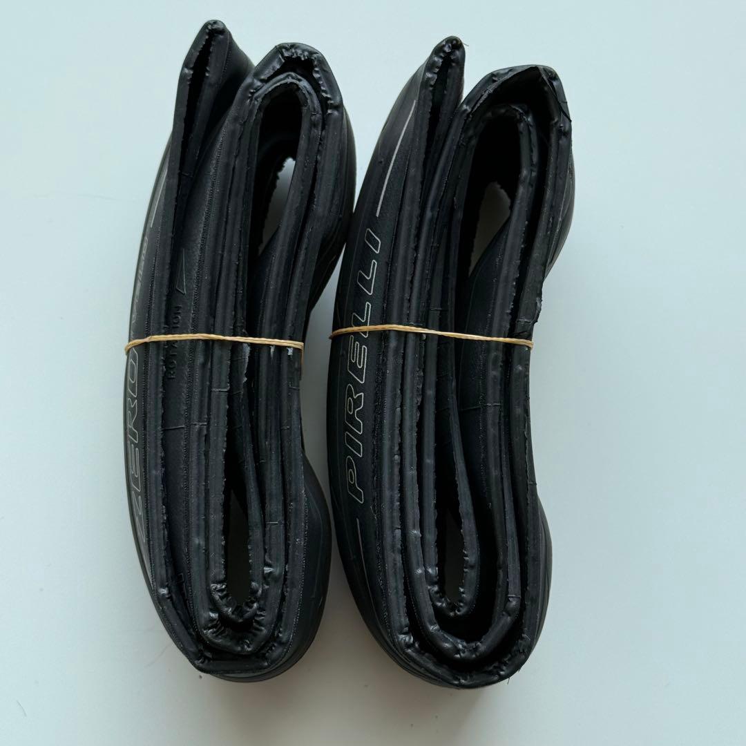 ピレリ　Pirelli P ZERO Velo クリンチャータイヤ 2本セット