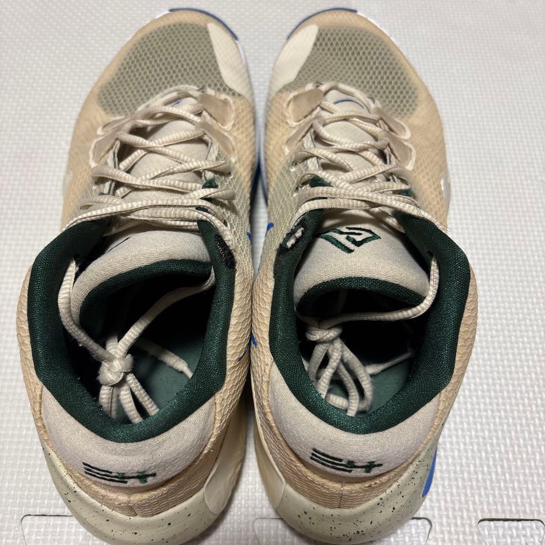 フリーク1 ⭕️値下げ交渉⭕️Nike バスケットボールシューズ ベージュ/ブルー