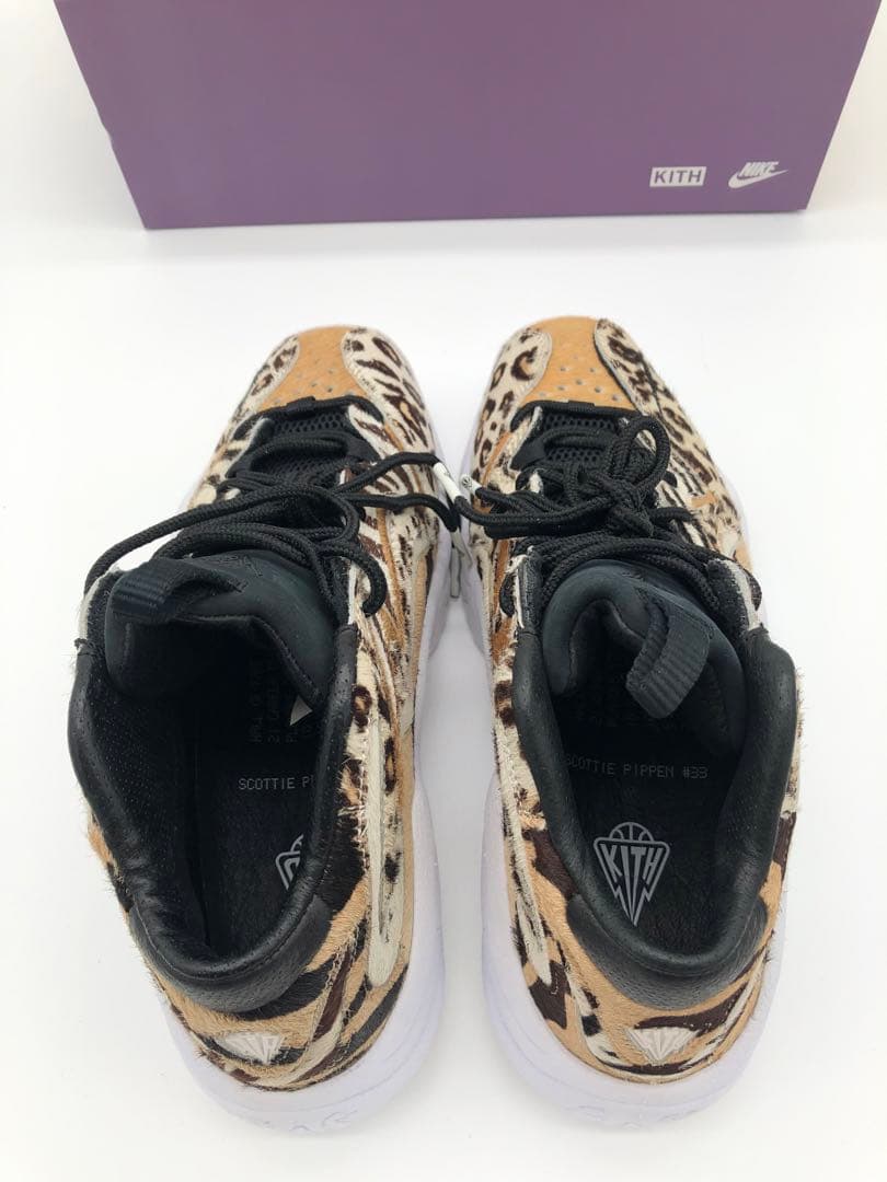 KITH × Nike Air Pippen 1 キスとナイキのコラボスニーカー