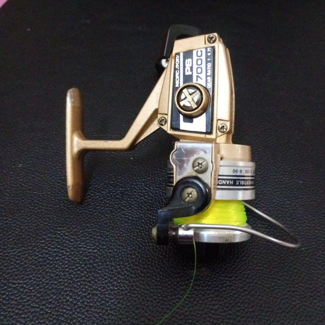 オールドダイワ PS 700C スピニングリール ゴールド