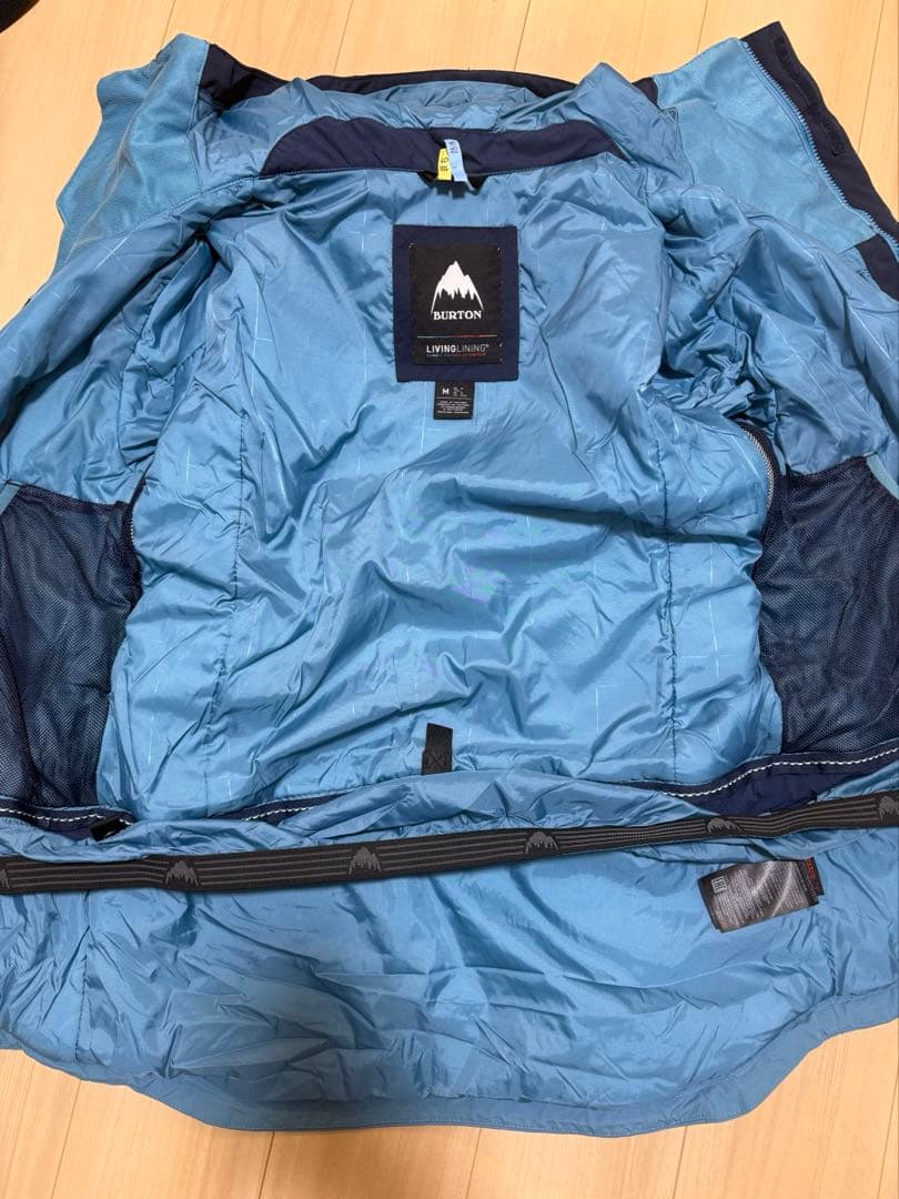 Burton スノーボードジャケット Mサイズ m breach jk