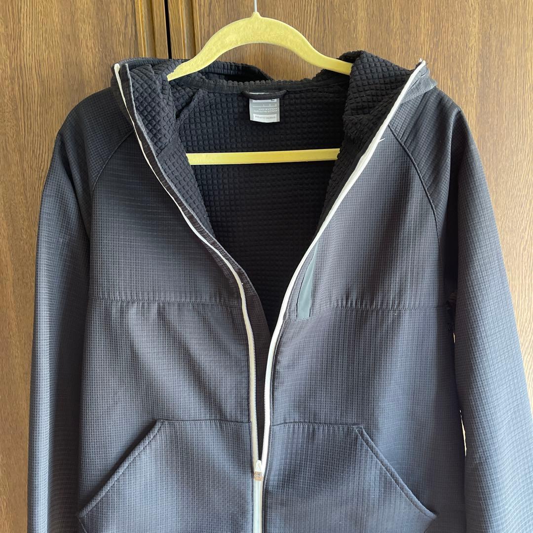 Nike ブラック ウィンドブレーカー