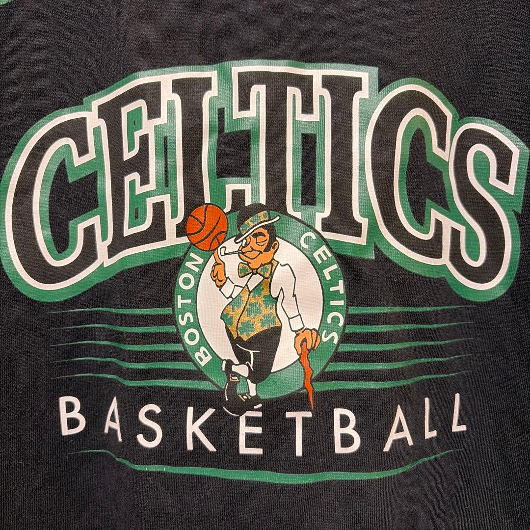 NBA セルティックス NIKE Tシャツ ユースサイズ　Lサイズ