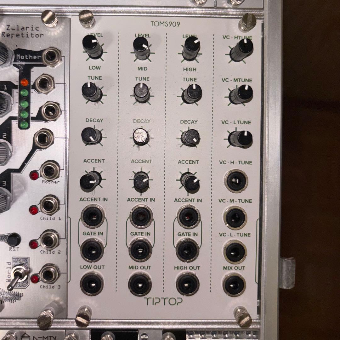 鍵盤楽器 Tiptop Audio - TOMS-909