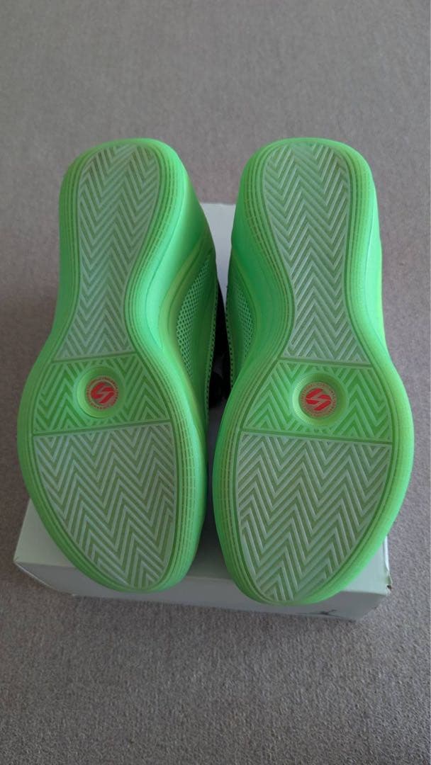 【美品】NIKE JORDAN LUKA5 バスケットシューズ　27.5cm