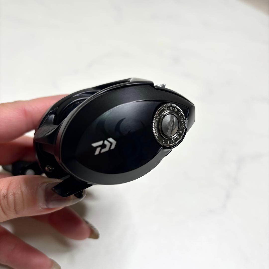 DAIWA ダイワ TATURA タトゥーラ80 TW XHL ベイトリール