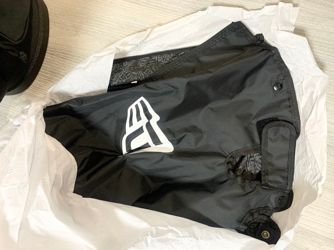 NEW ERA ブラック キャディバッグ