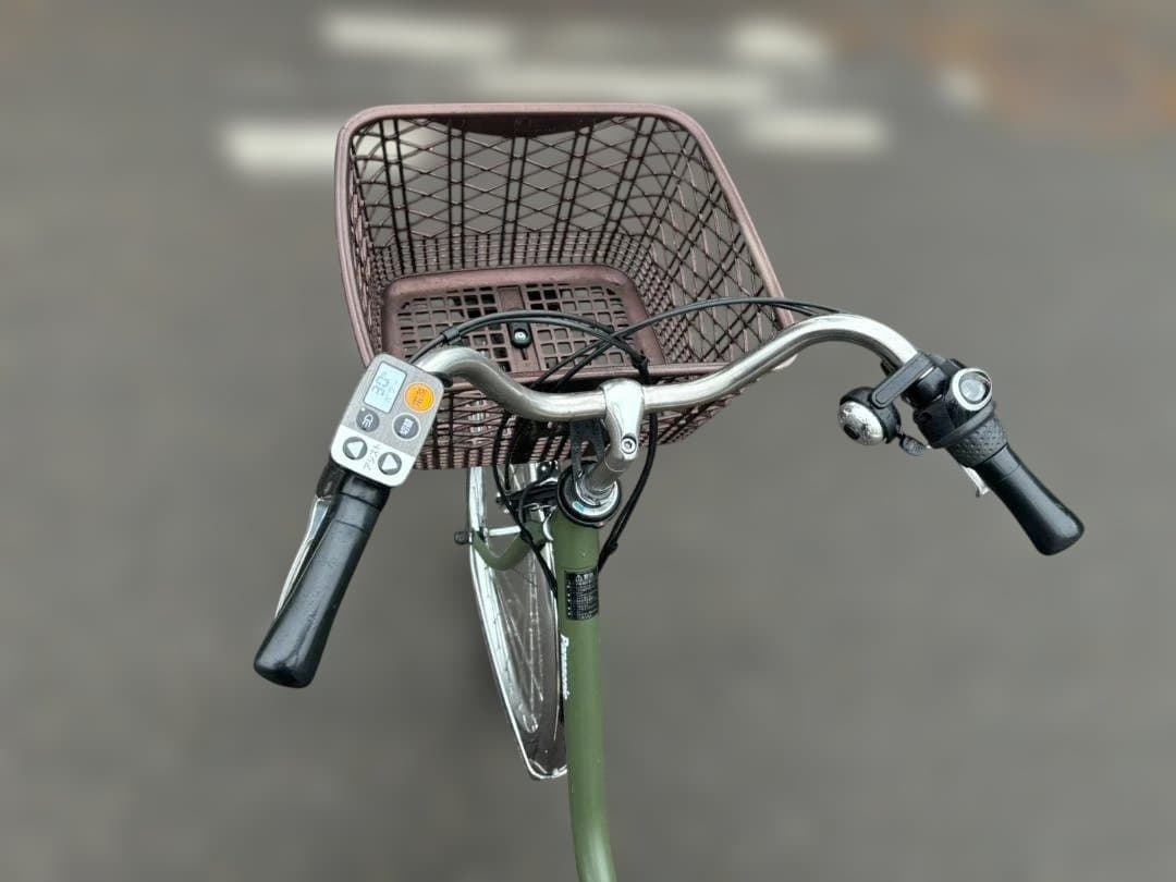 美品　高年式　パナソニック ビビ・SX マットモスグリーン　電動自転車