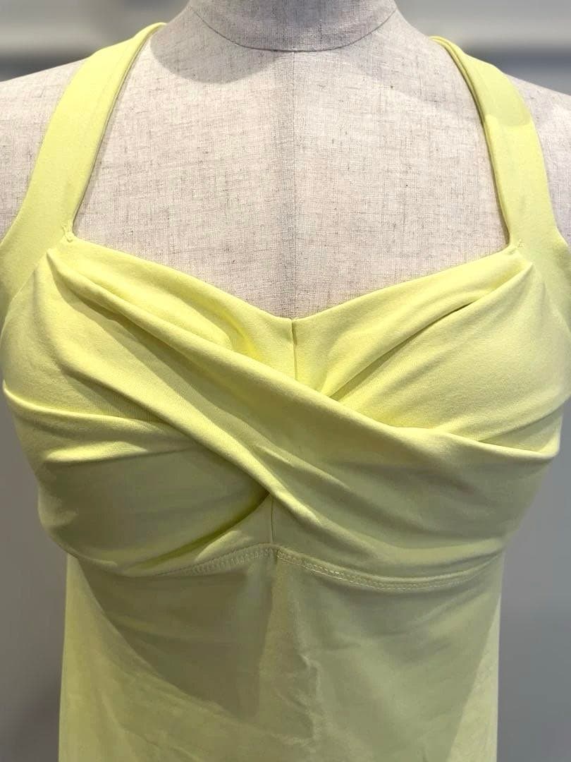 ☆SALE 新品未使用品 商品タグ付 ヨガブランド　easyoga ブラトップス
