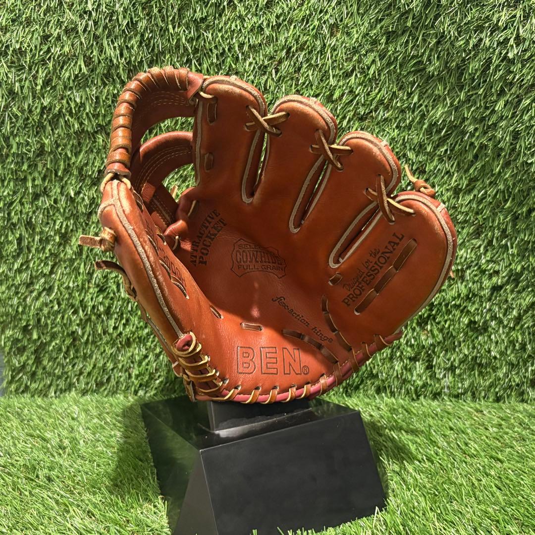 新品未使用　サイン入野球グラブ　グローブ　一般軟式大人用　内野手用　ベン　ben