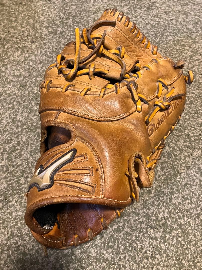 Mizuno Global Elite 軟式グローブ ファーストミット