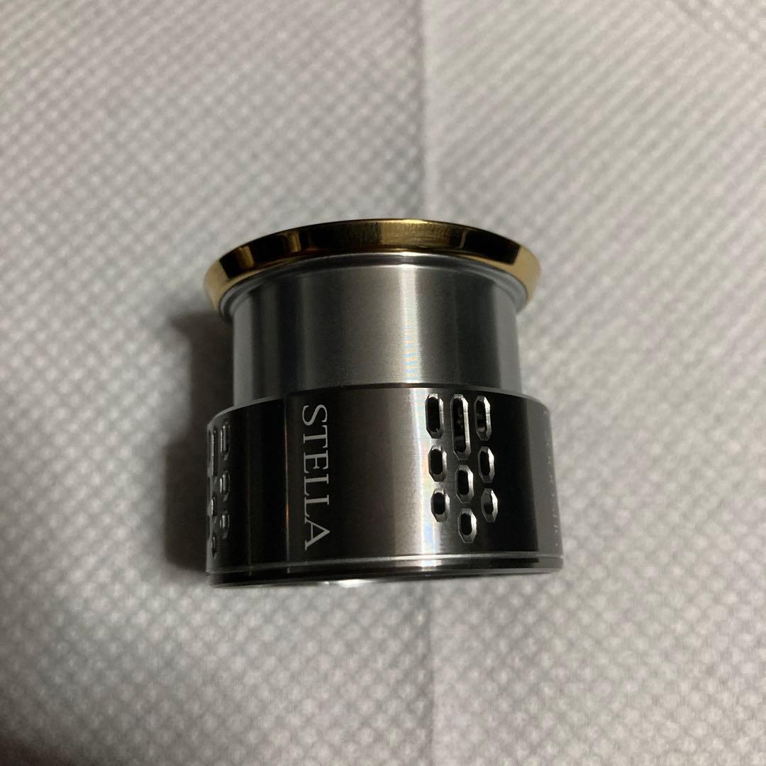 18 ステラ　C2000SHG スプール　USED品