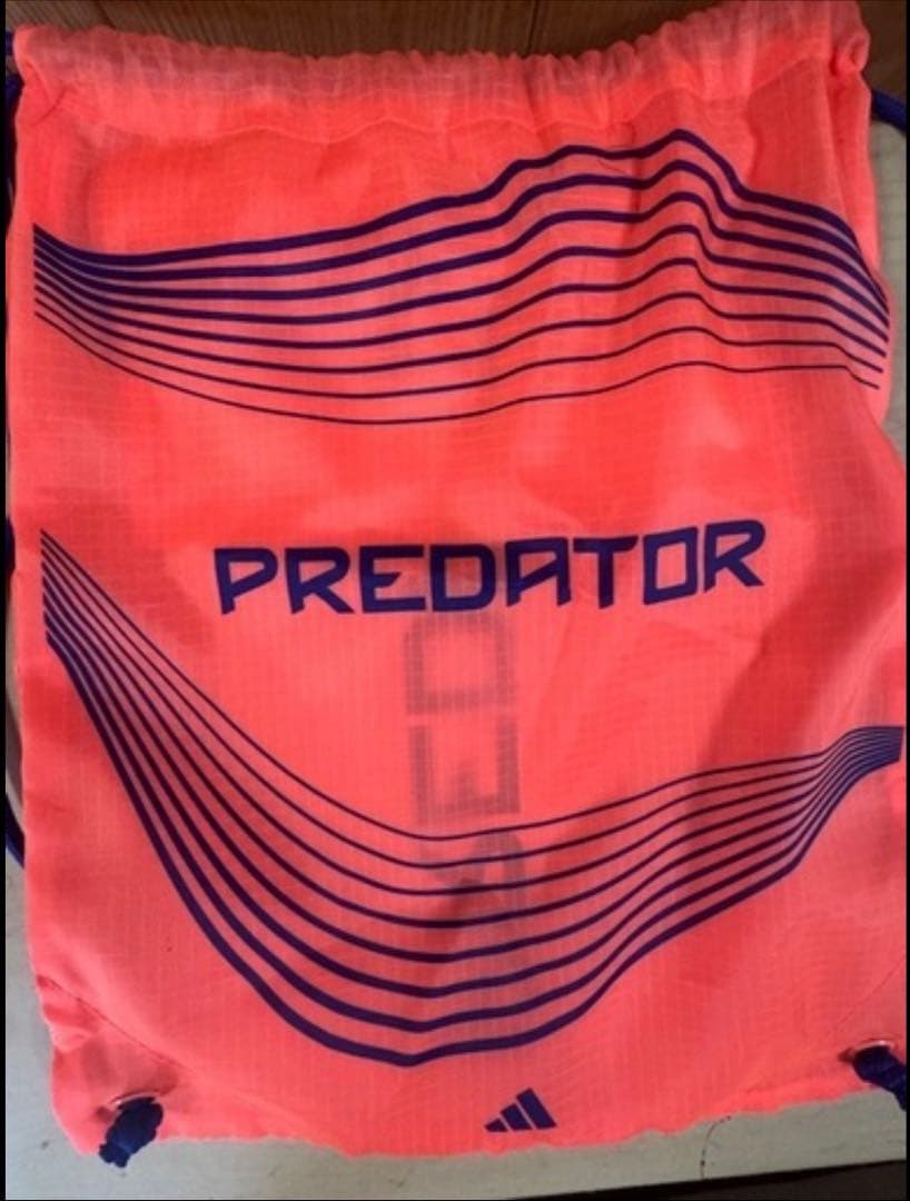 adidas Predator サッカーシューズ オレンジ