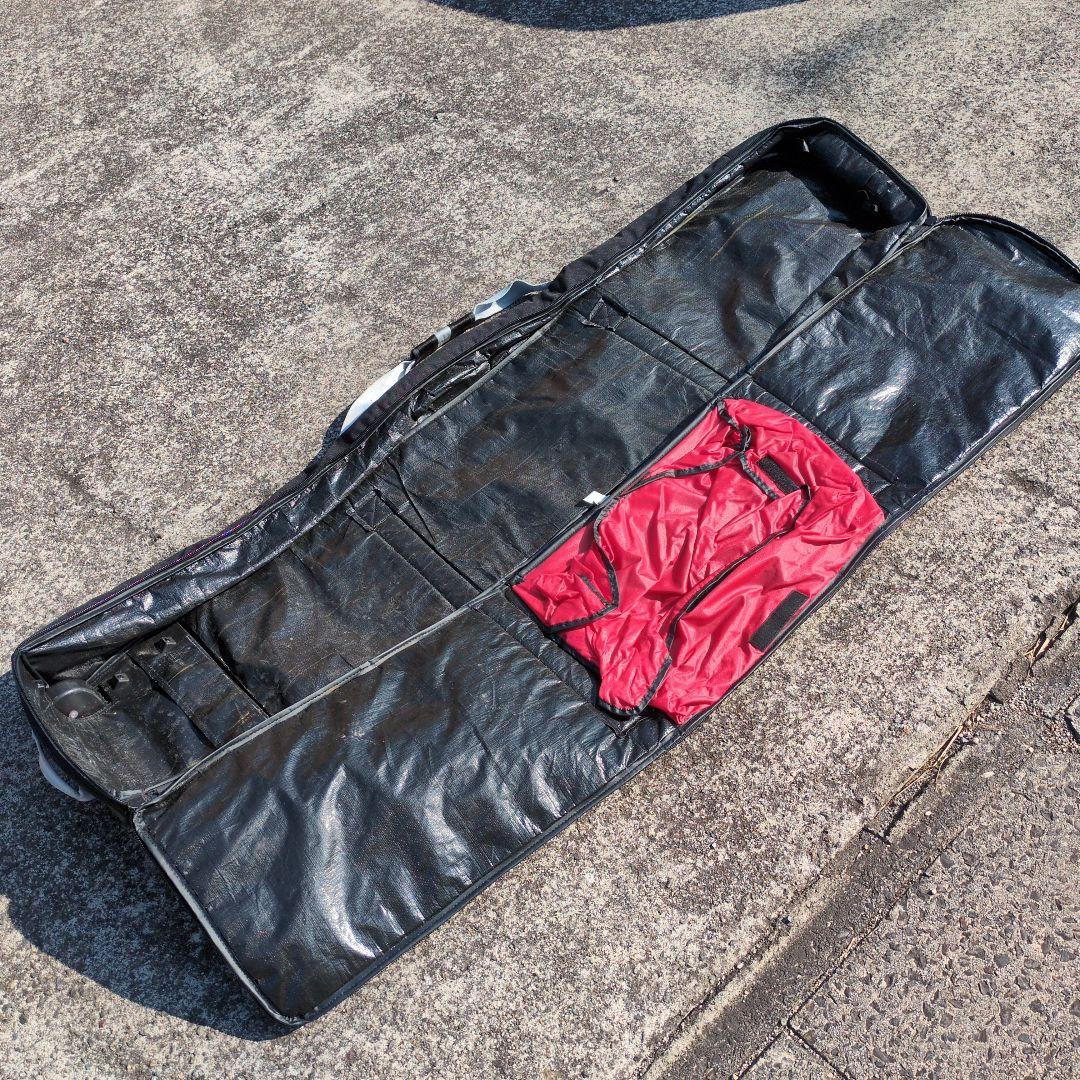 BURTON キャスター付き スノーボードバッグ 166cm