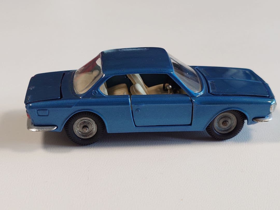 MEBETOYS 　A-17  2000 COUPE SPORT