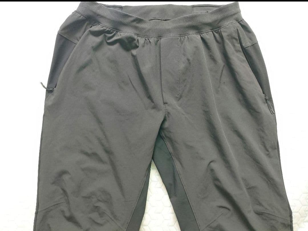 ルルレモン Hybrid Pantランニングlululemon パク・ソジュン
