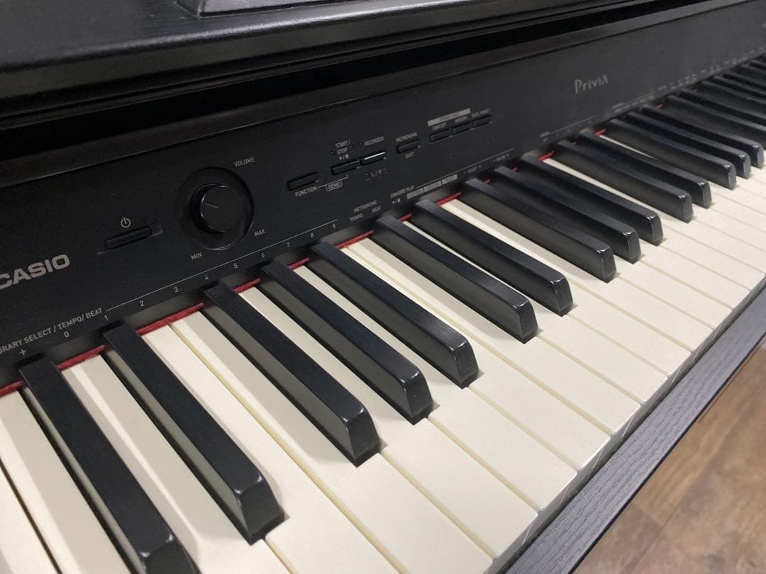 スリムで人気の電子ピアノ！CASIO PX760 / PX-760