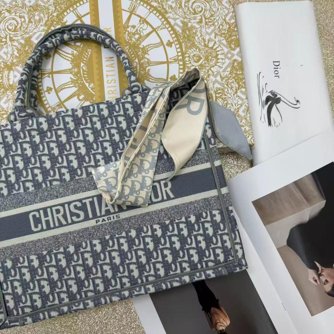 ✨美品 CHRISTIAN DIOR ハンドバッグ