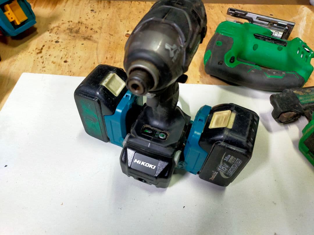 HIKOKIマルチボルト用マキタ18vx2アダプター